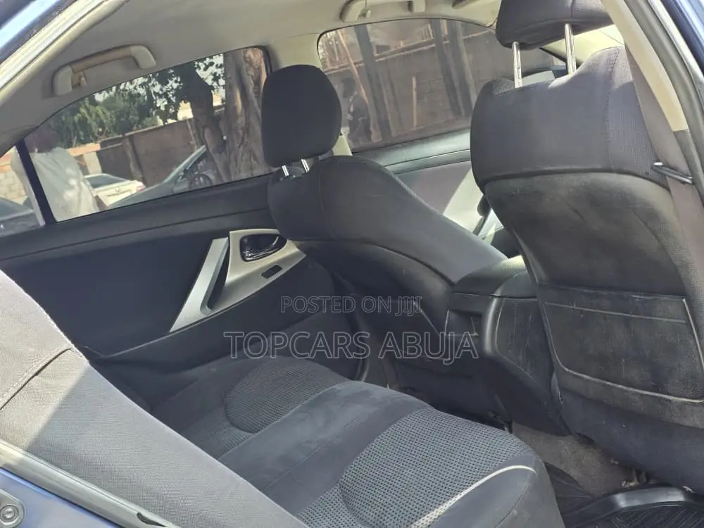 Toyota Camry 2009 Blue