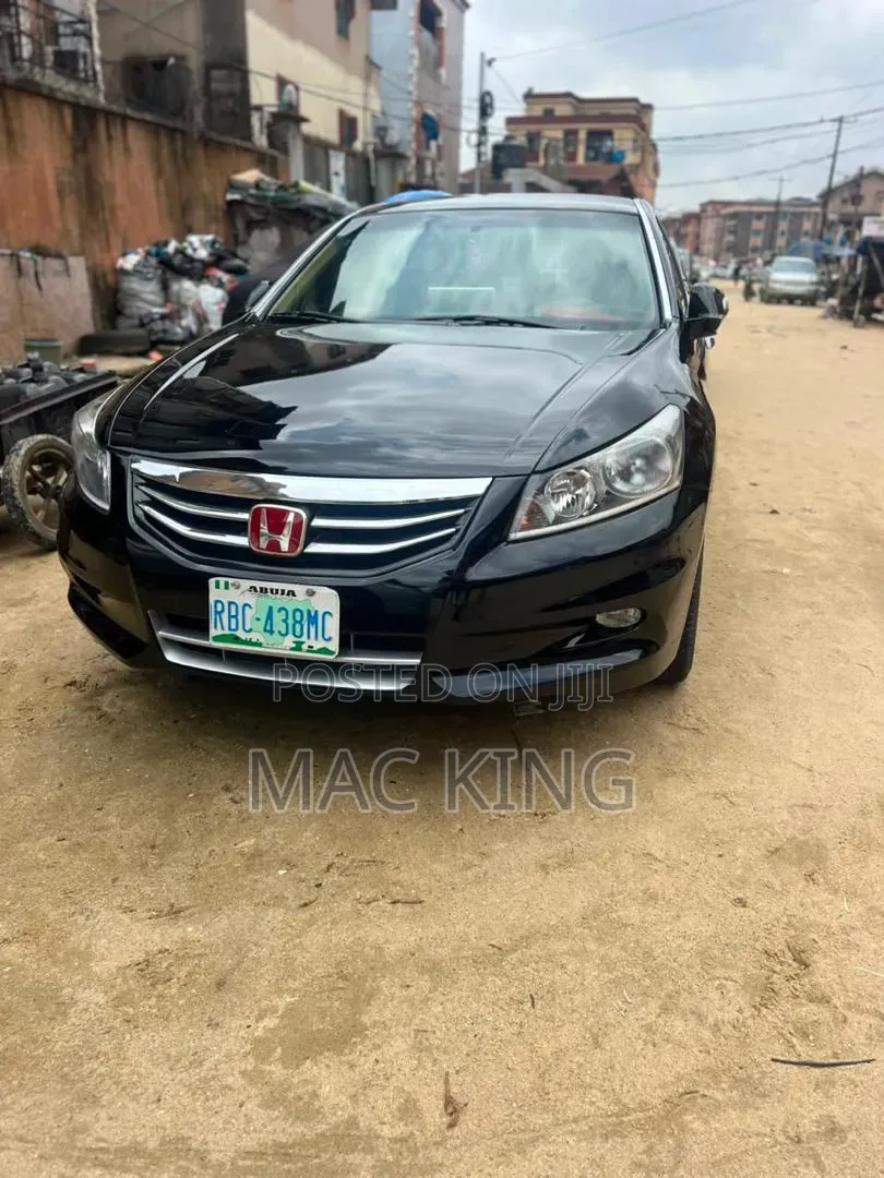 Honda Accord 2010 Black