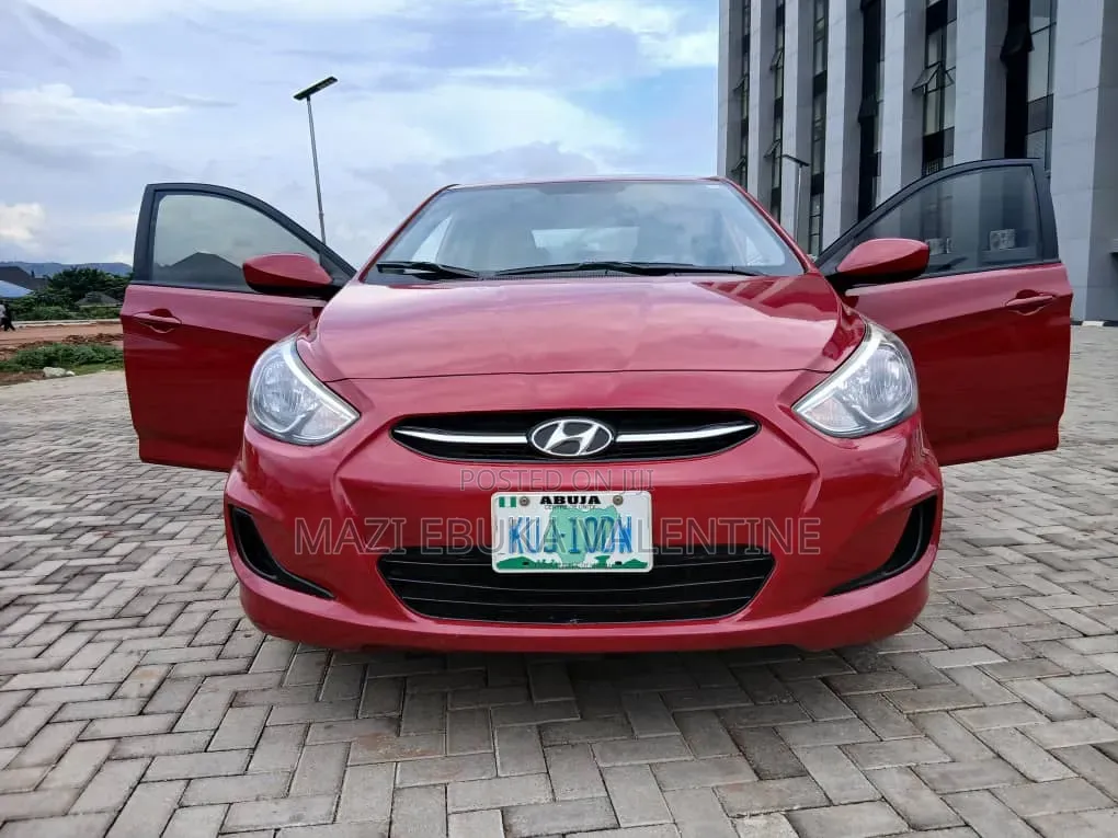 Hyundai Accent 2015 Red