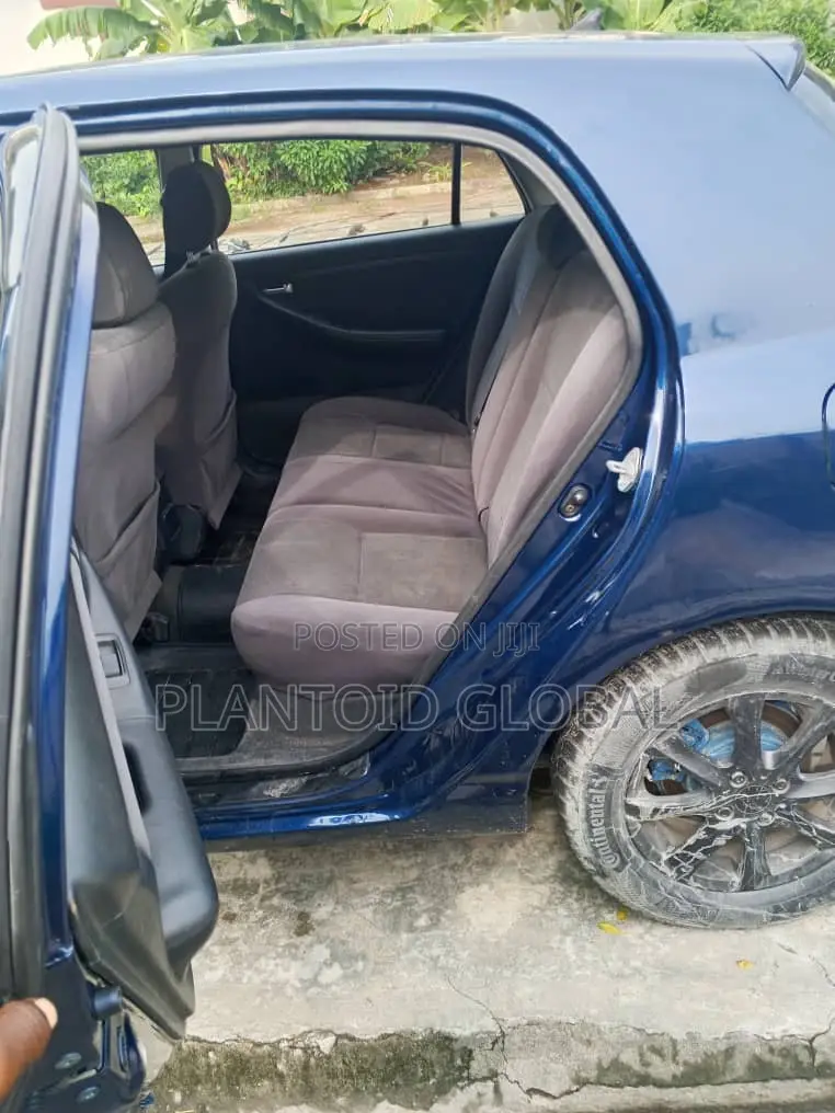 Toyota Corolla 2004