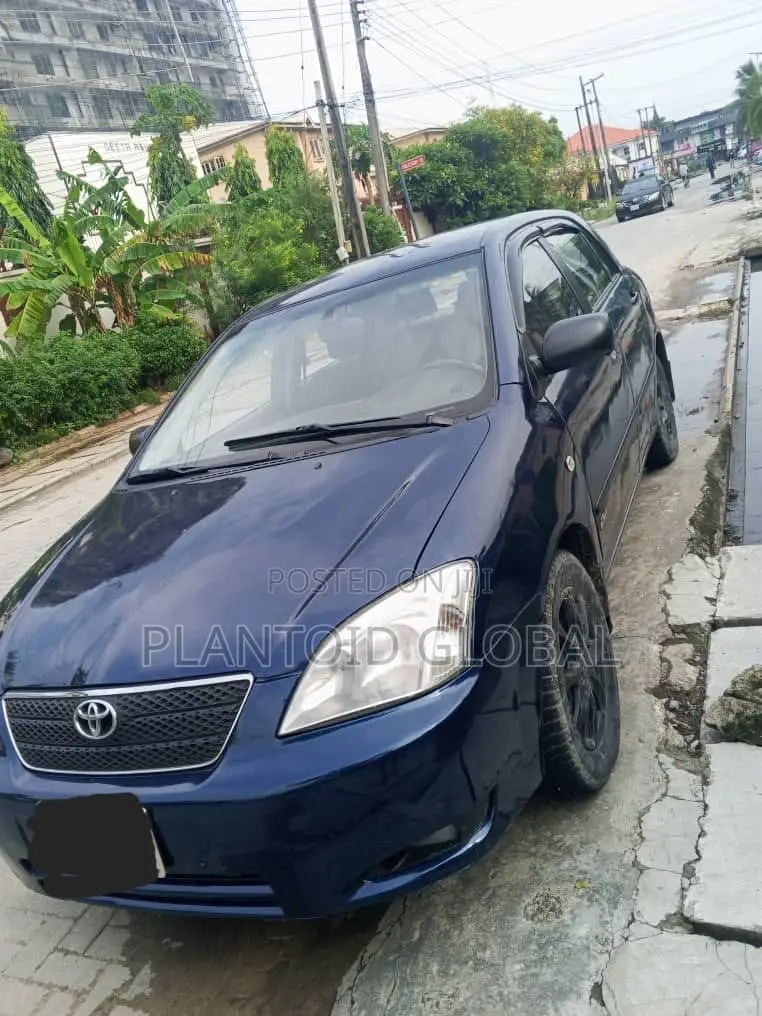 Toyota Corolla 2004