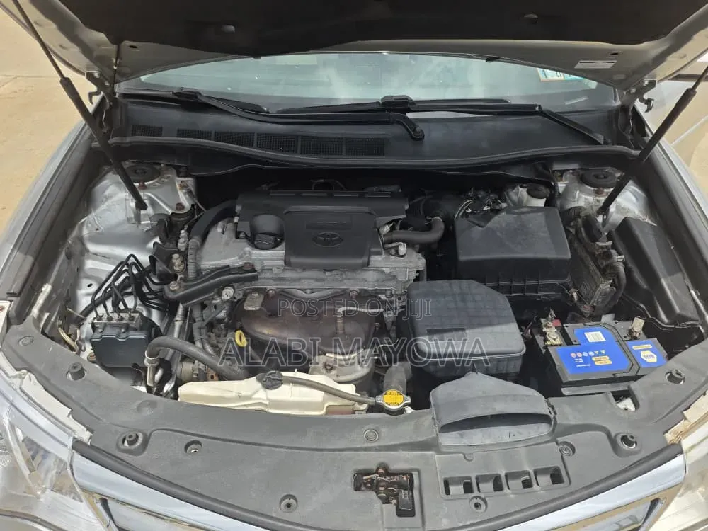 Toyota Camry 2013 Silver