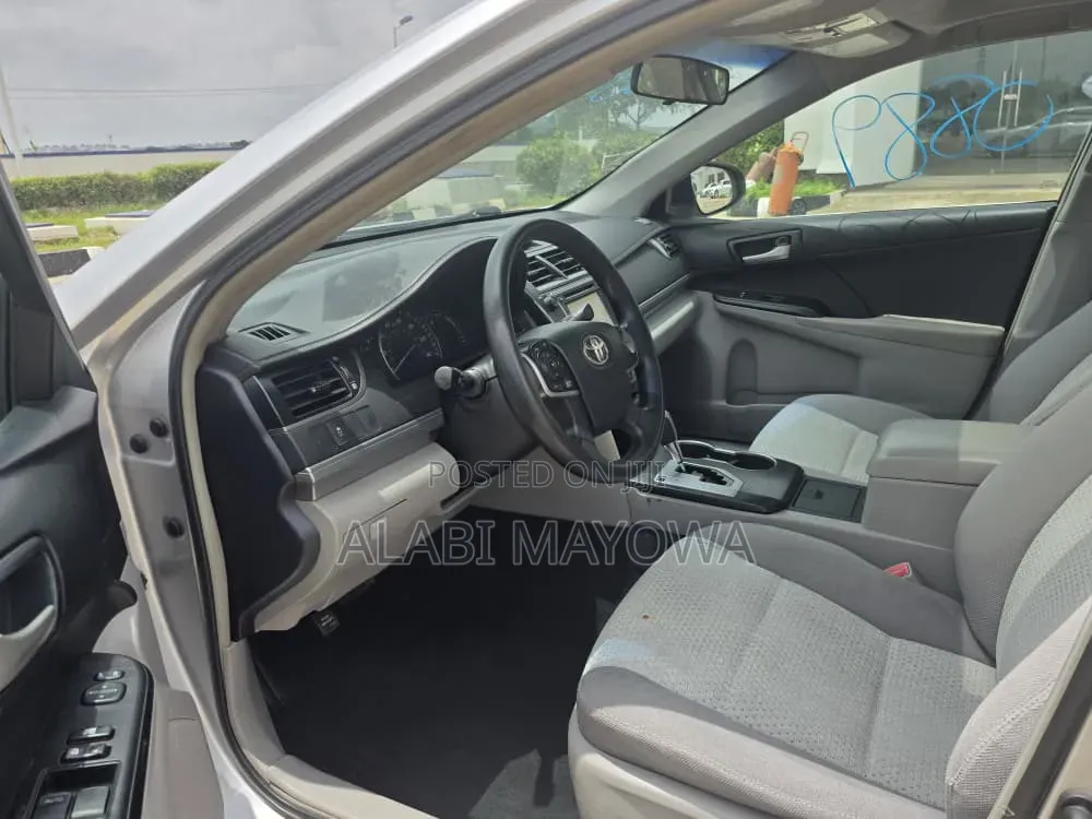 Toyota Camry 2013 Silver