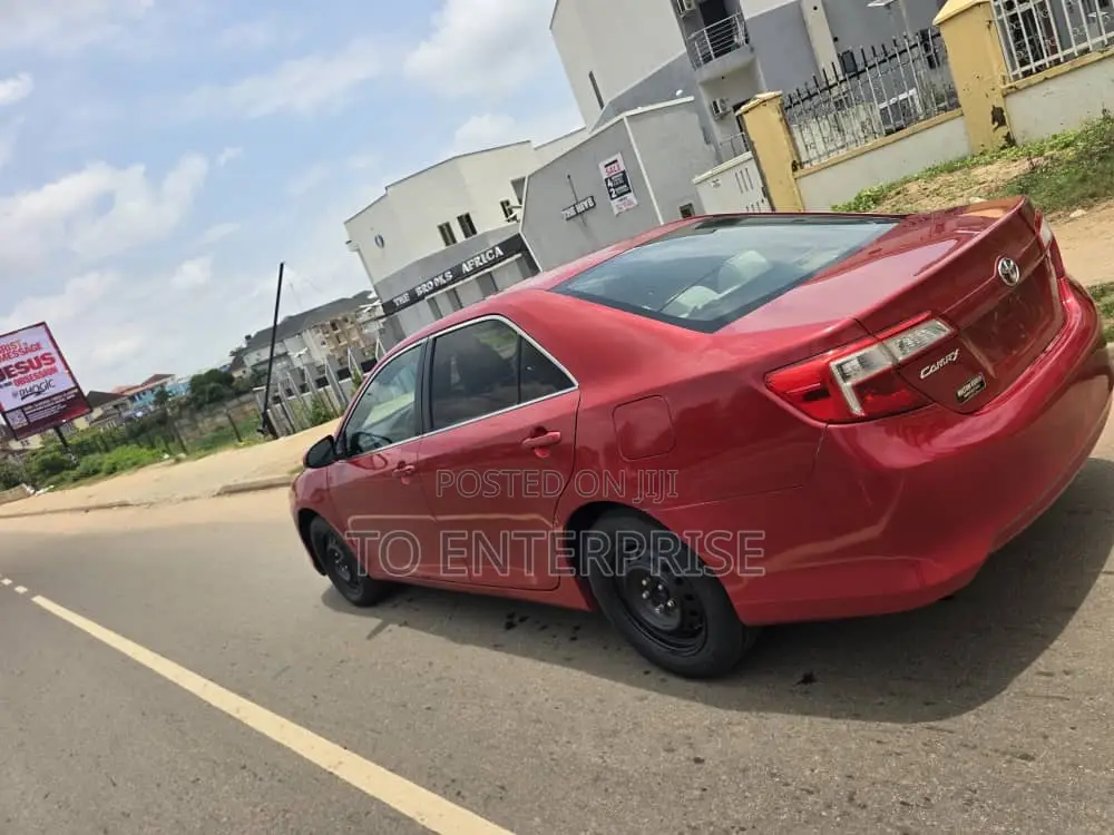 Toyota Camry 2013 Red