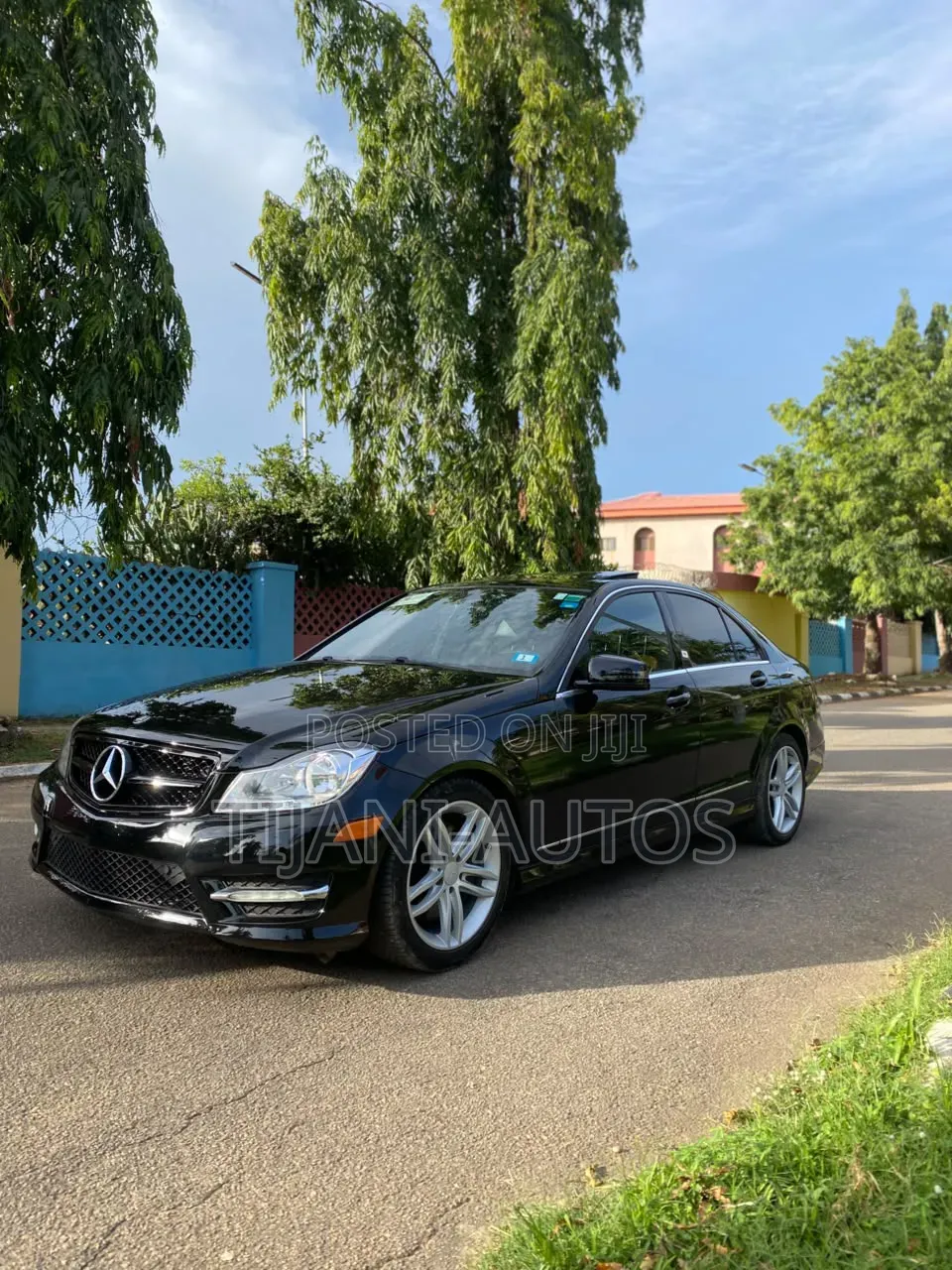 Mercedes-Benz C300 2014 Black