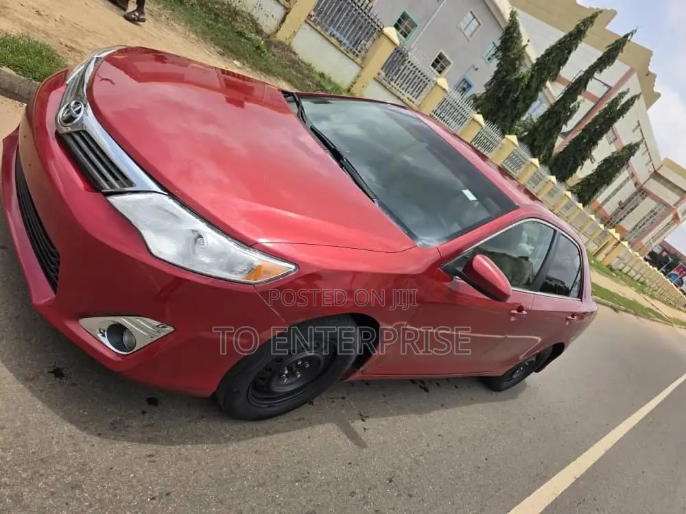 Toyota Camry 2013 Red