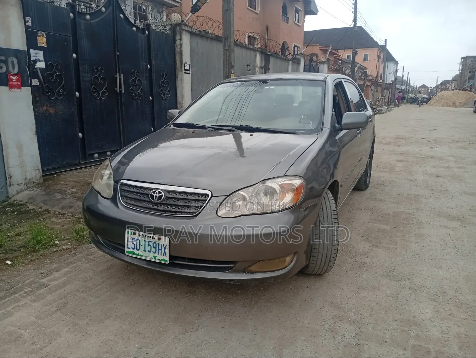 Toyota Corolla 2005 Gray