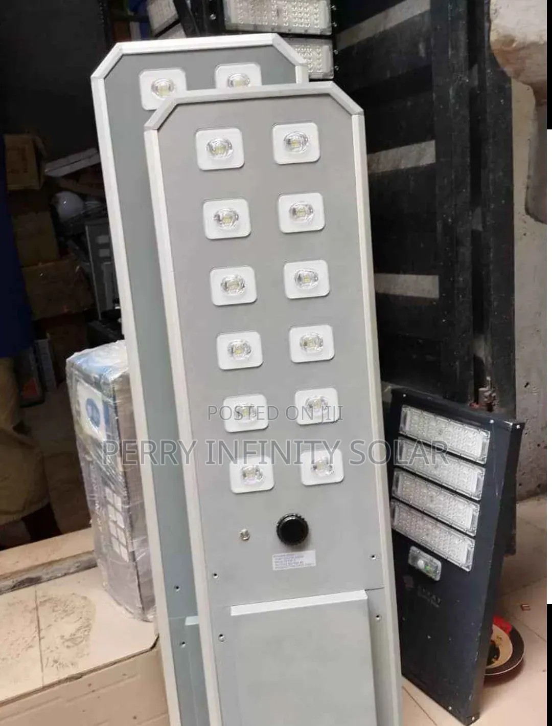 D2 Series 100W 12-Eye Industrial Solar Street Light | All-in-One |In S
