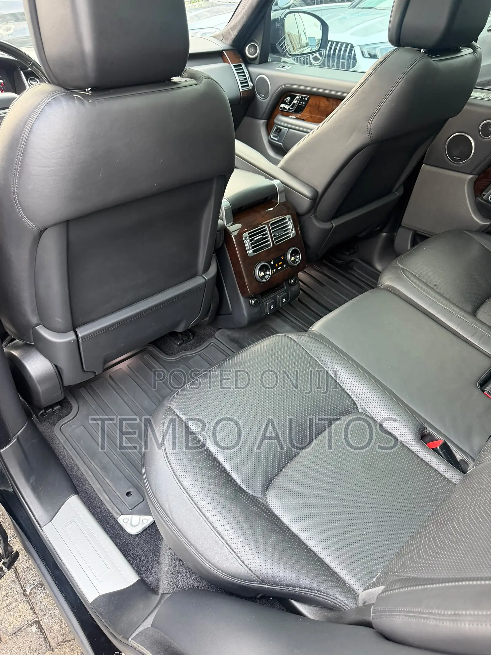 Land Rover Range Rover Vogue 2018 Black
