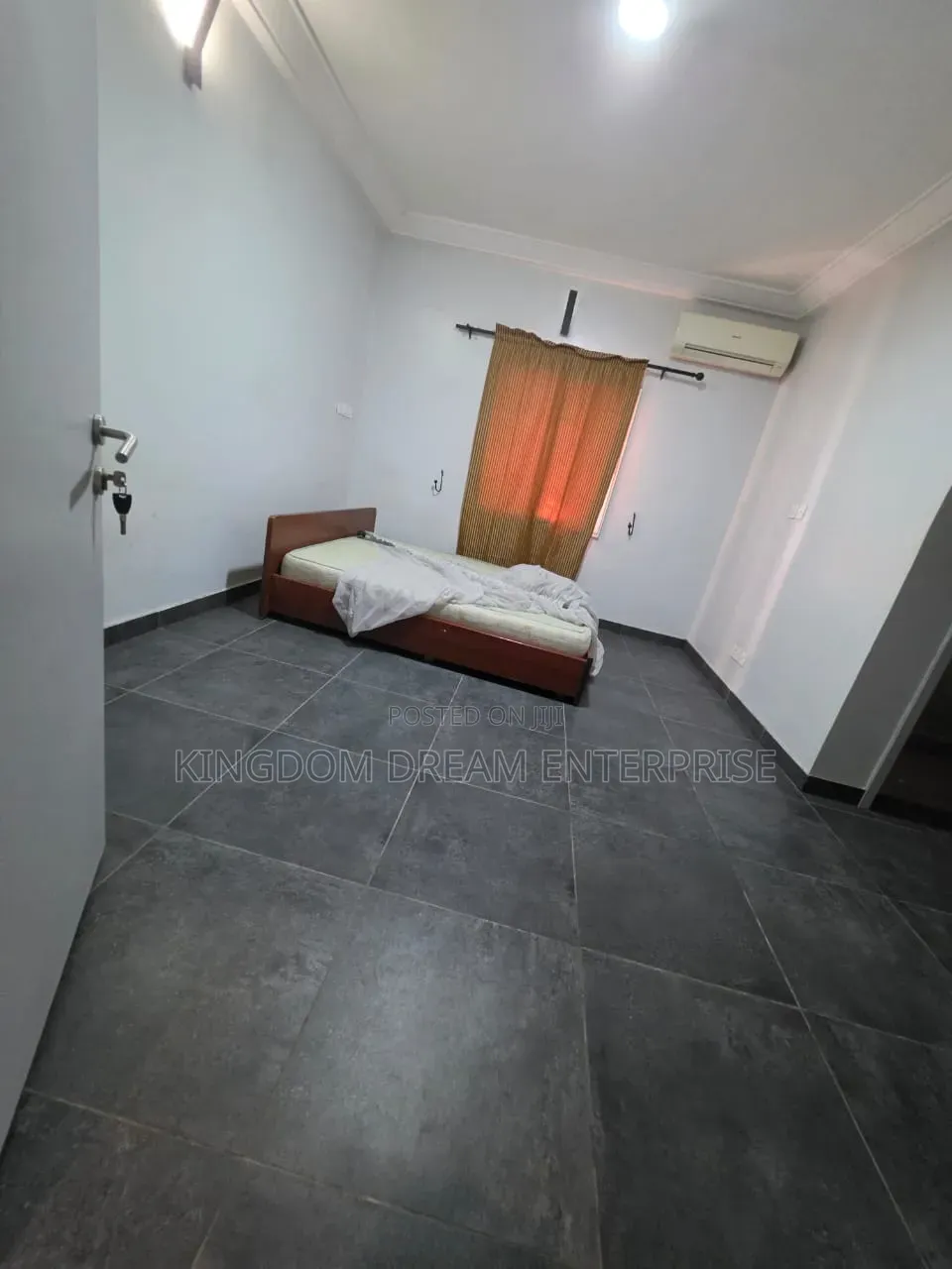 Furnished 3bdrm Apartment in Lekki Phase 1 Lagos for rent