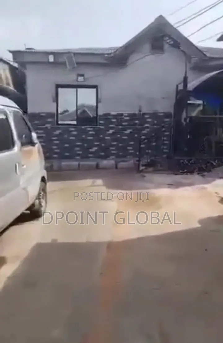 3bdrm Bungalow in Not Estate, Igando / Ikotun/Igando for sale