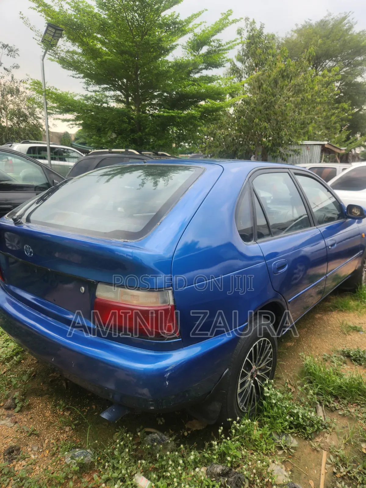 Toyota Corolla 1999 Blue