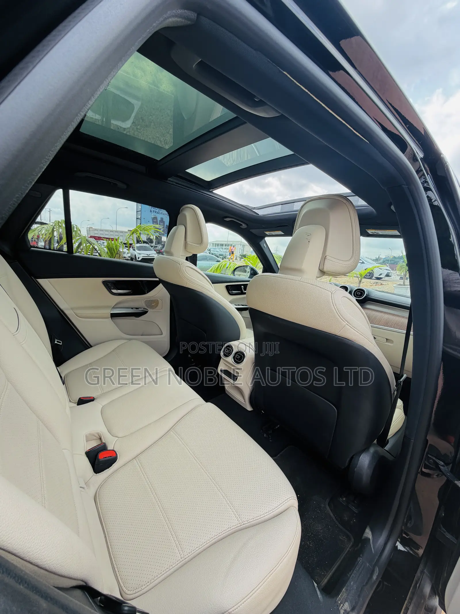 Mercedes-Benz GLC-Class GLC 300 4MATIC AWD 2024 Black