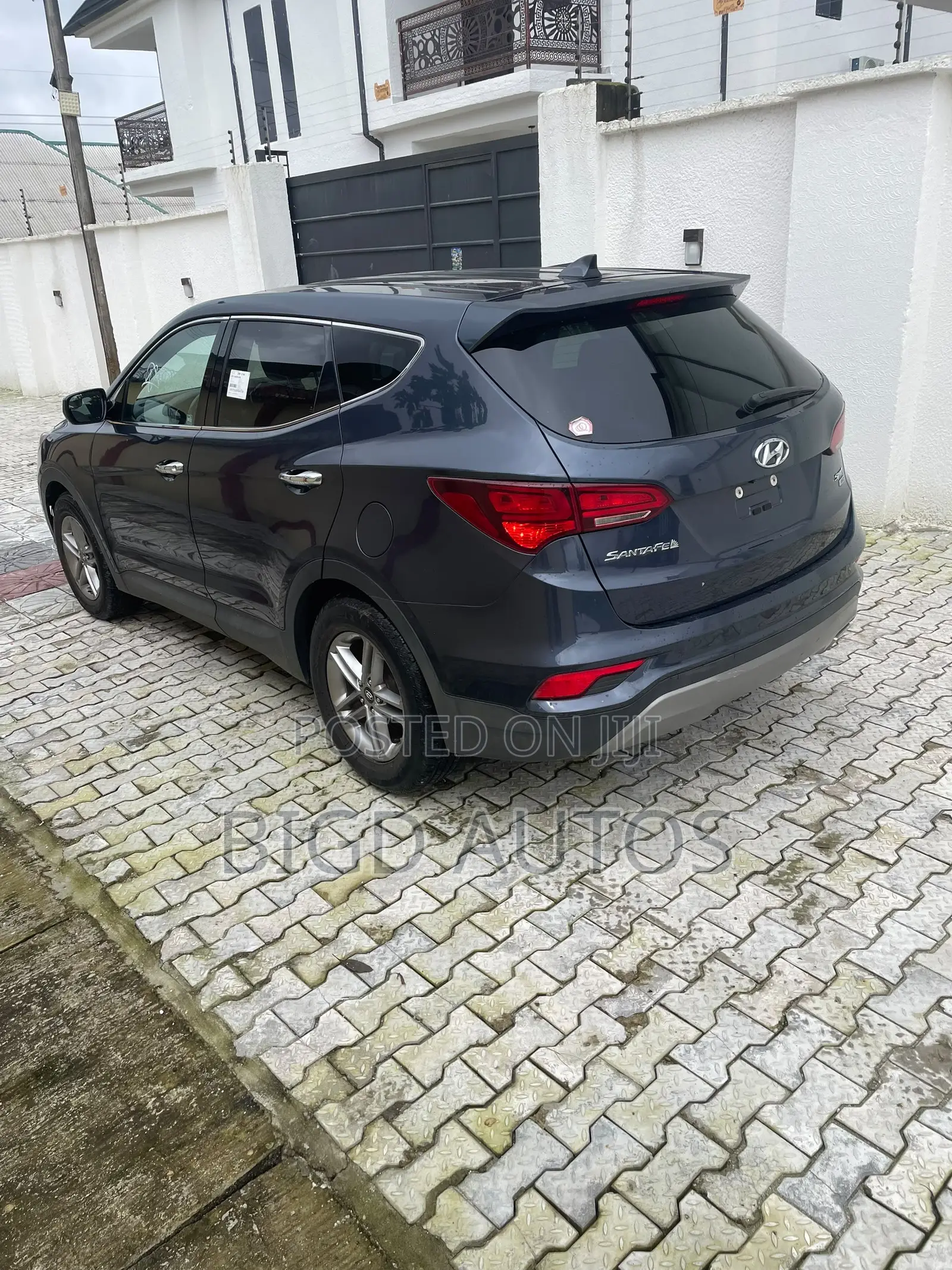 Hyundai Santa Fe SE AWD 2017 Gray