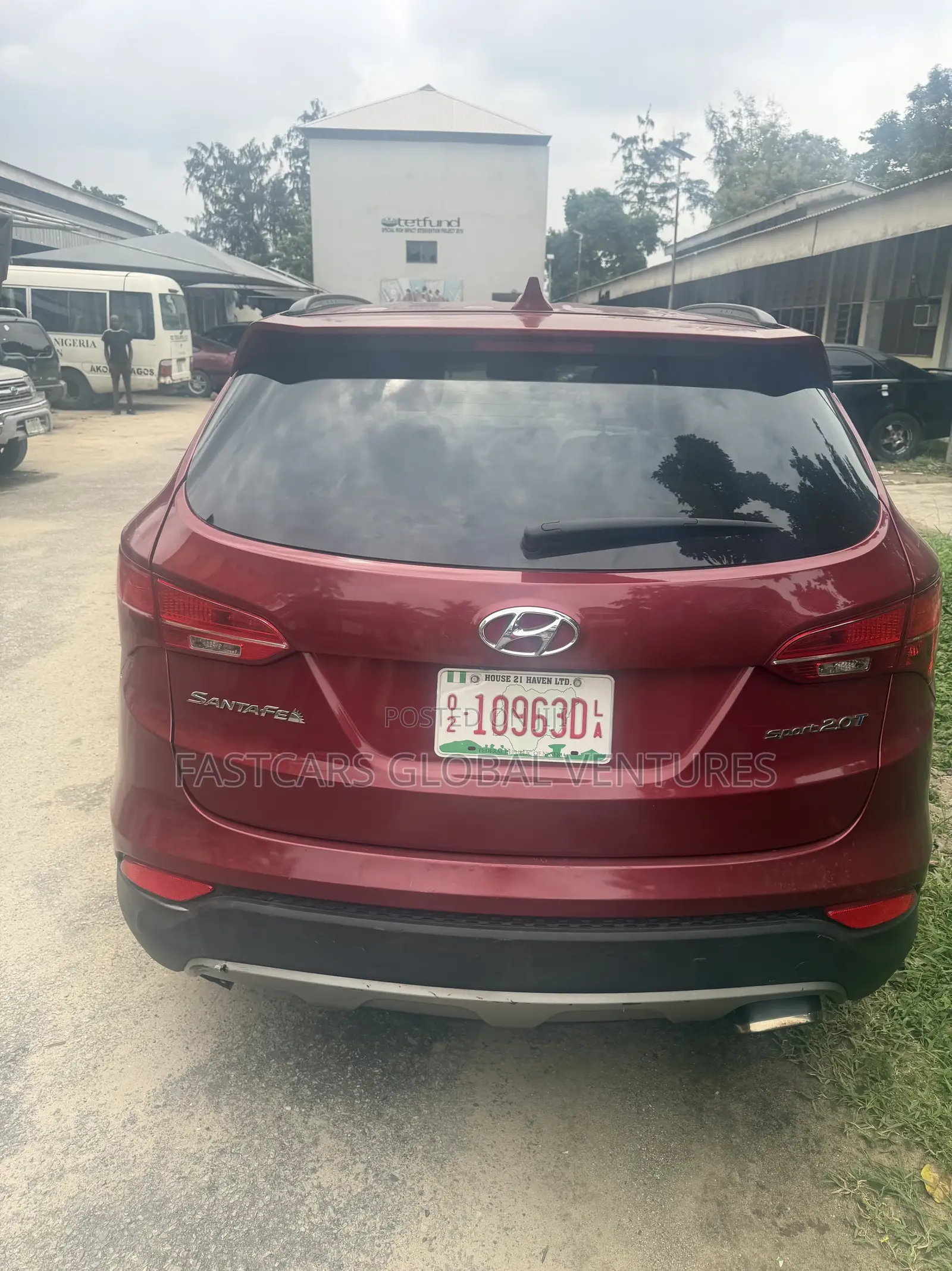 Hyundai Santa Fe Sport 2.0T 2013 Red
