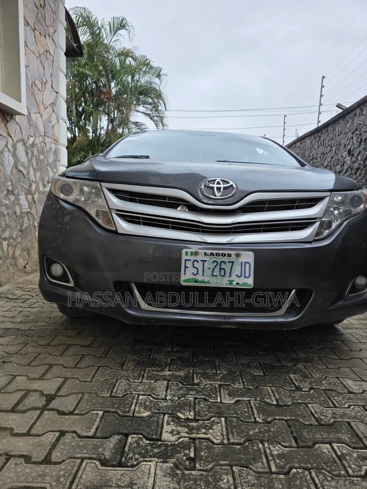 Toyota Venza LE AWD V6 2013 Gray