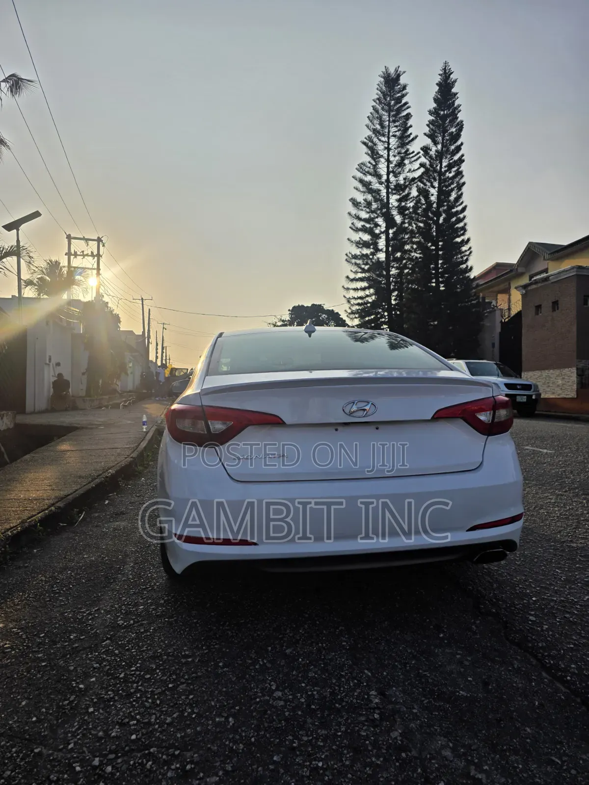 Hyundai Sonata SE 4dr Sedan (2.4L 4cyl 6A) 2015 White