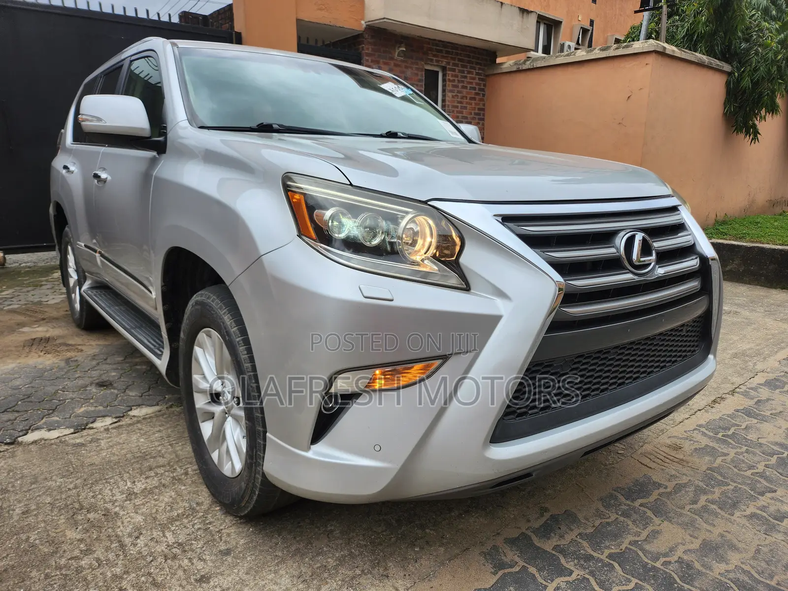 Lexus GX 460 Luxury 2014 Silver
