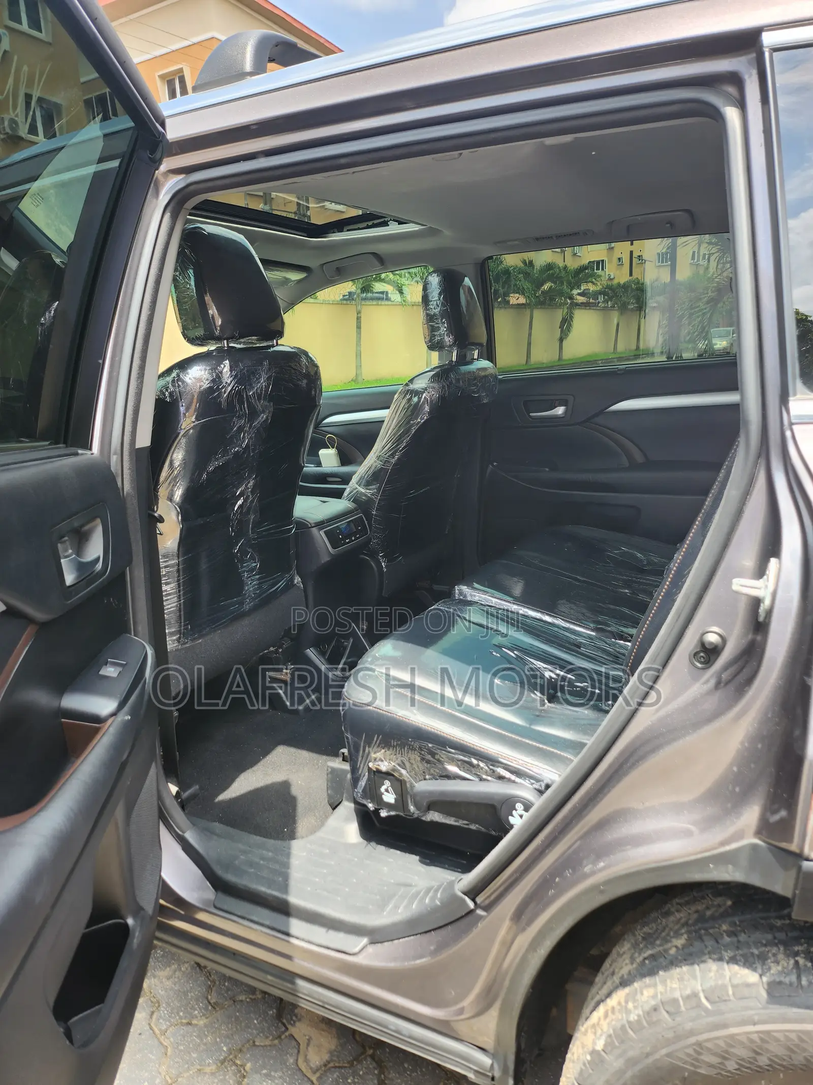 Toyota Highlander XLE V6 4x2 (3.5L 6cyl 6A) 2016 Gray