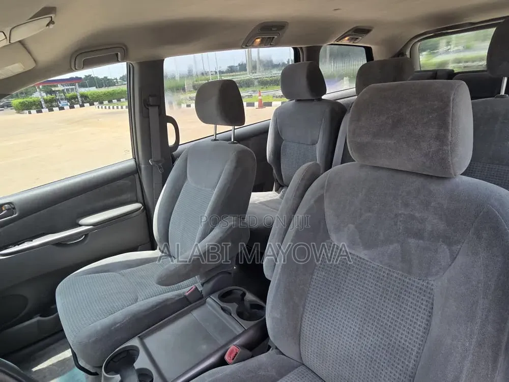 Toyota Sienna 2006 Silver