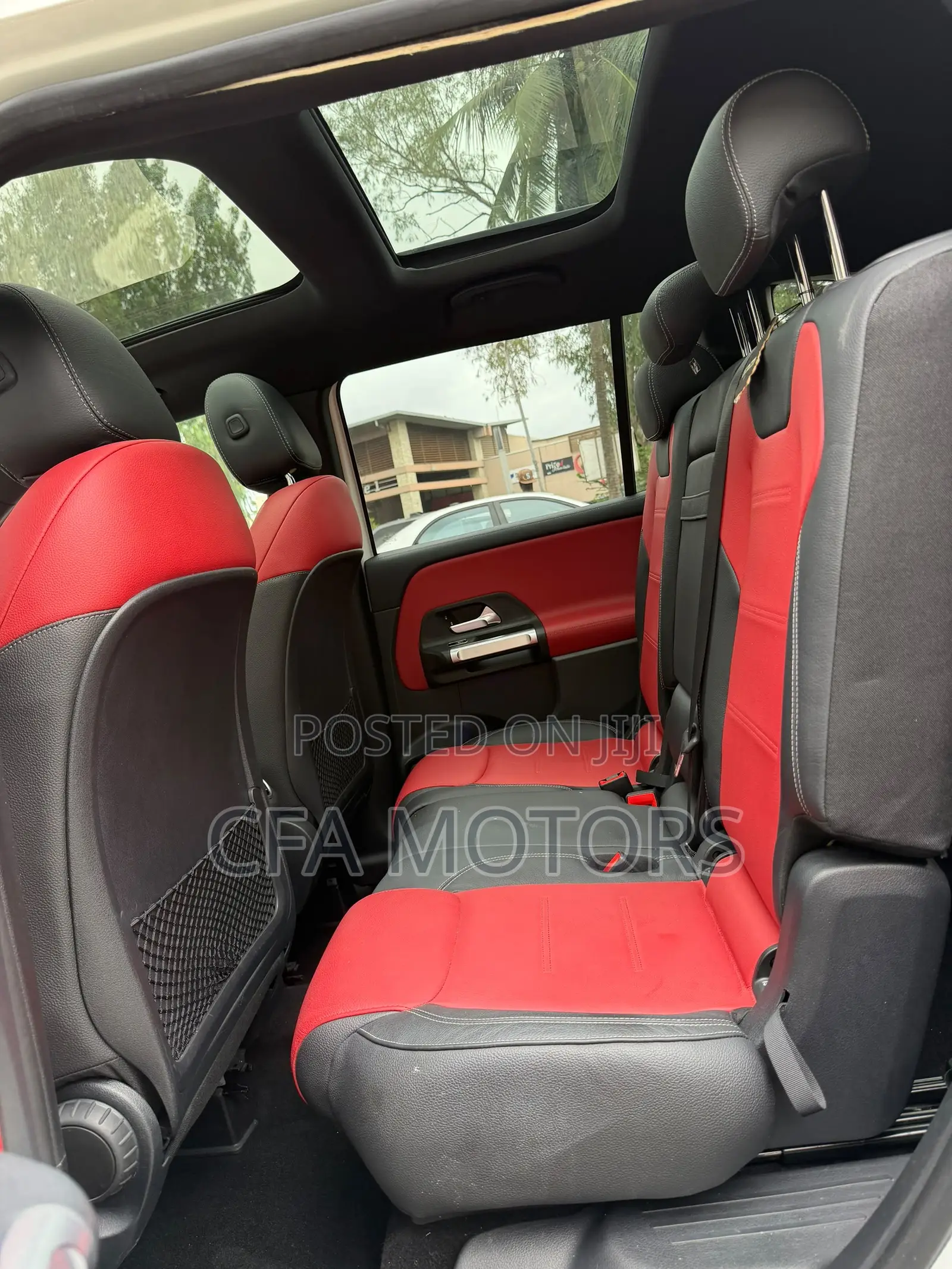 Mercedes-Benz GLB-Class GLB 250 4MATIC 2022 White