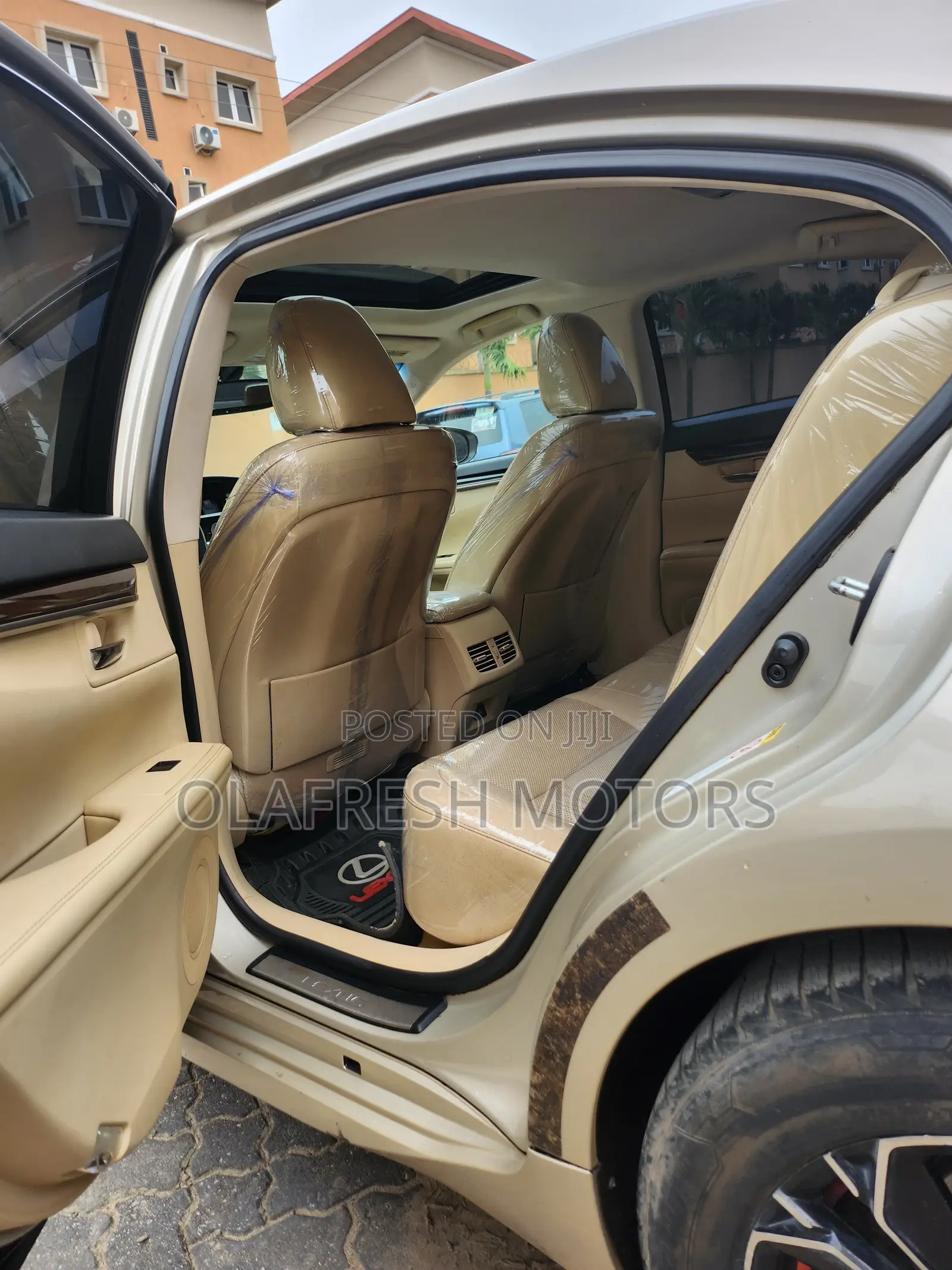 Lexus ES 350 FWD 2013 Gold