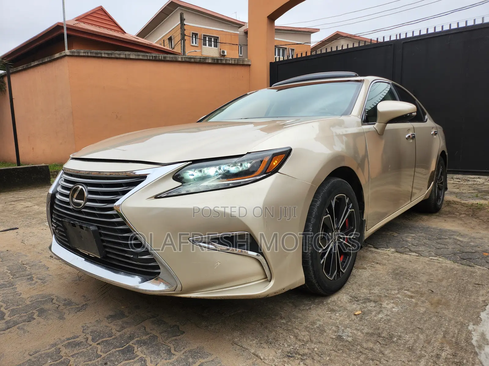 Lexus ES 350 FWD 2013 Gold