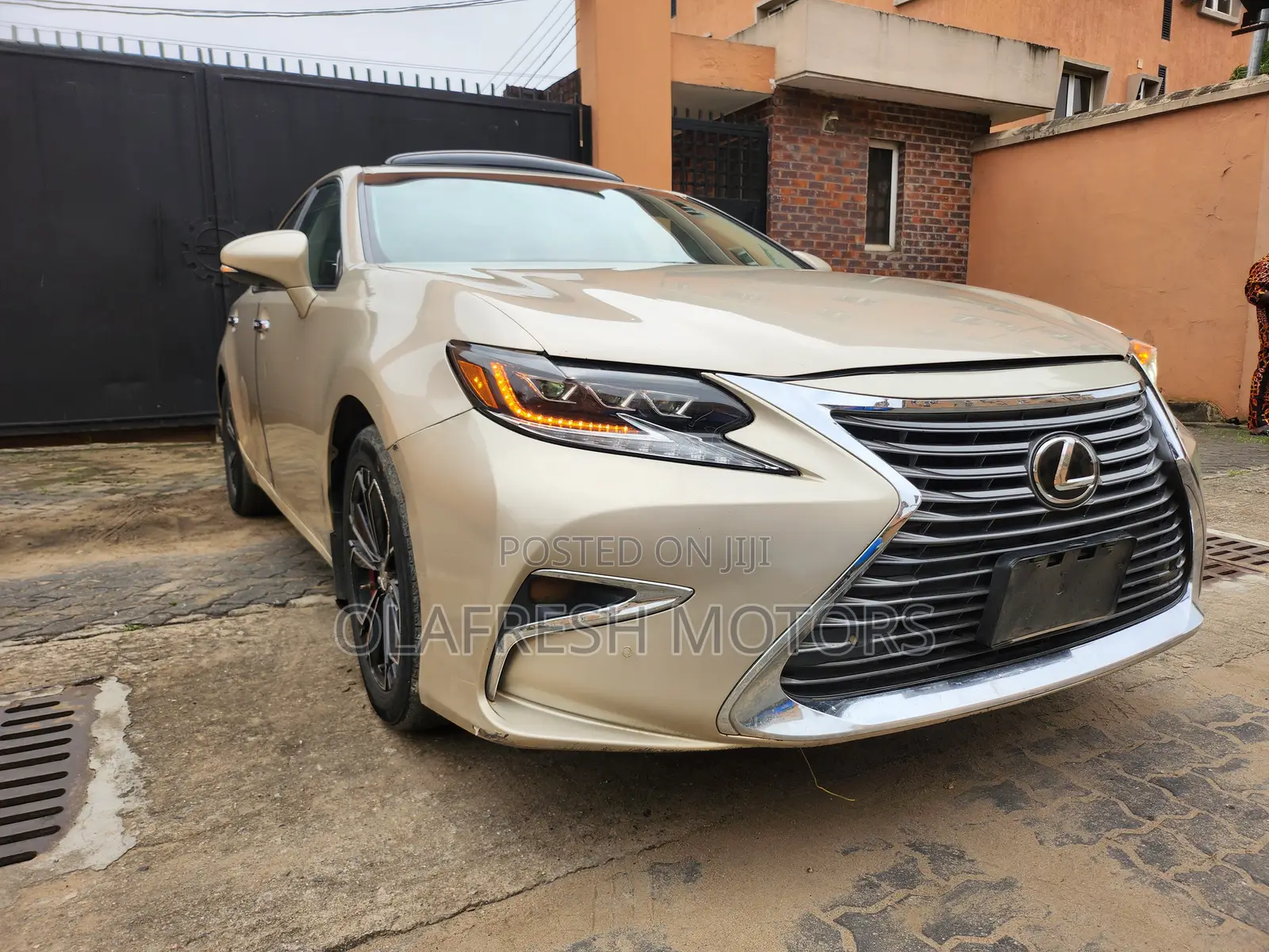 Lexus ES 350 FWD 2013 Gold