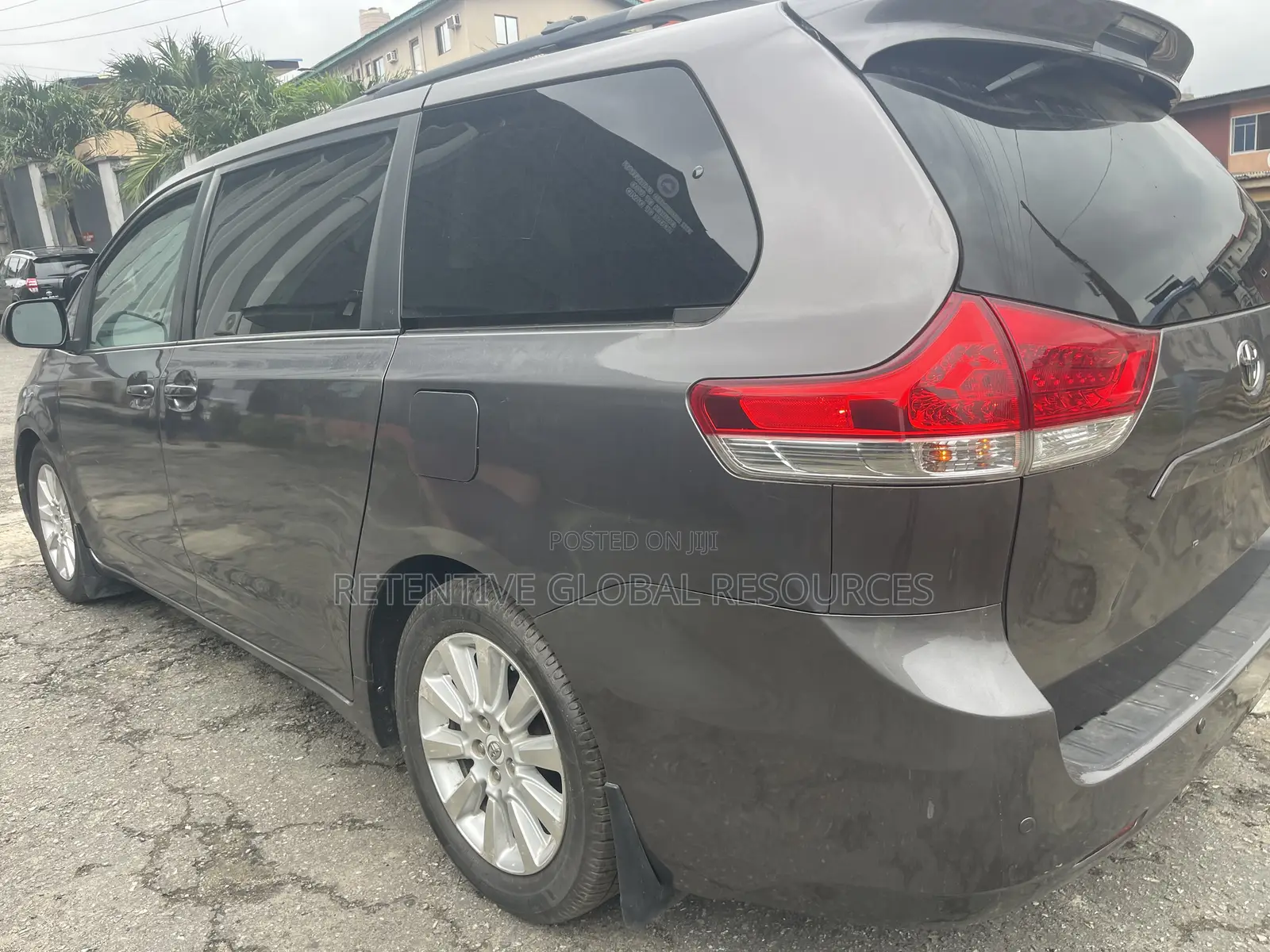 Toyota Sienna XLE 7 Passenger 2011 Gray