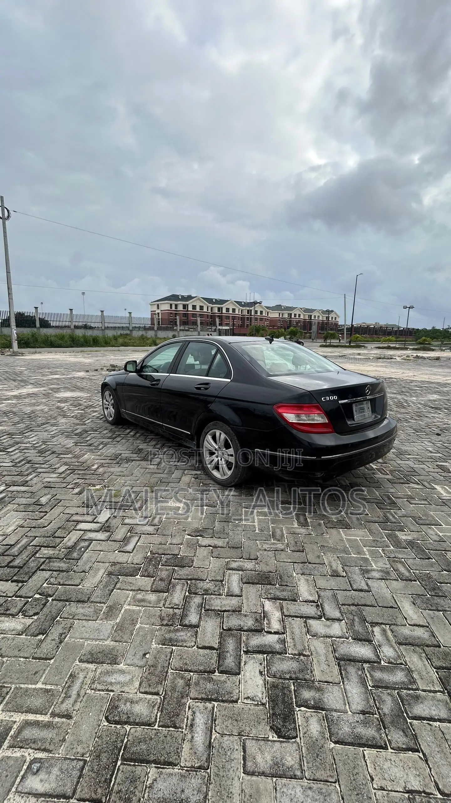 Mercedes-Benz C300 2009 Black