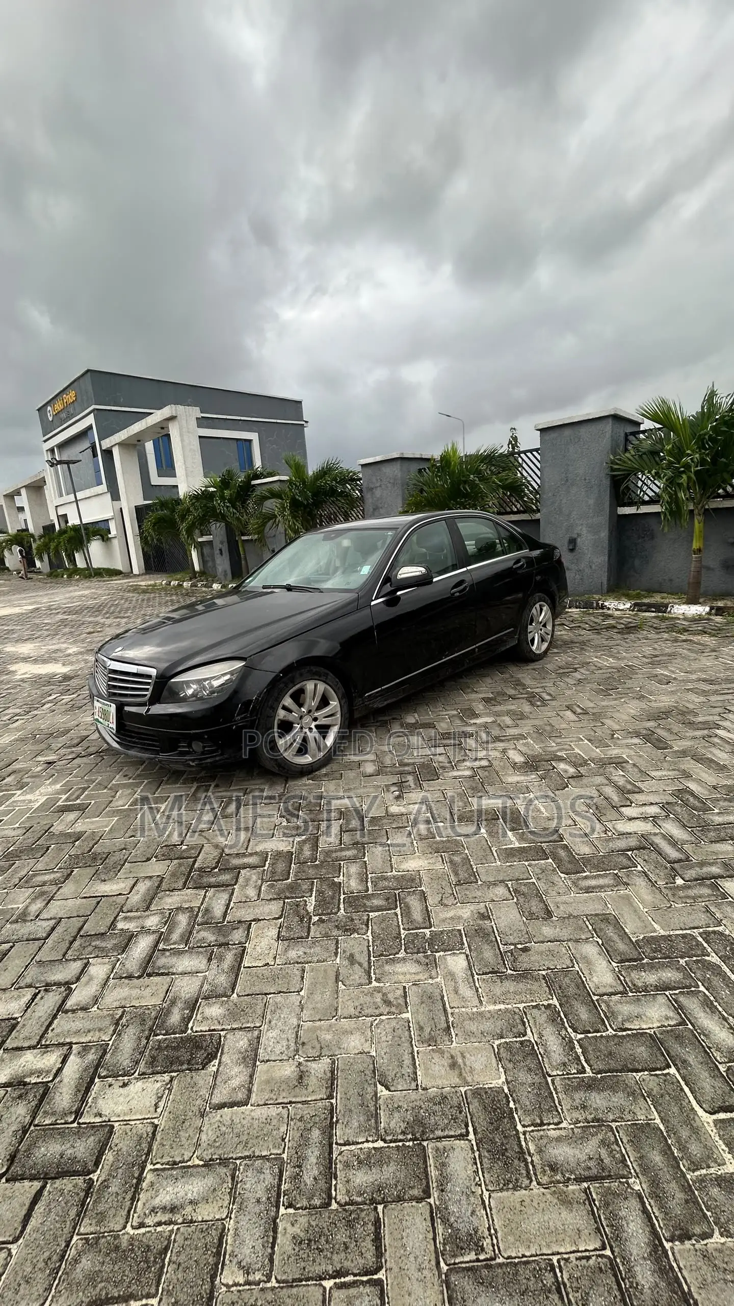 Mercedes-Benz C300 2009 Black