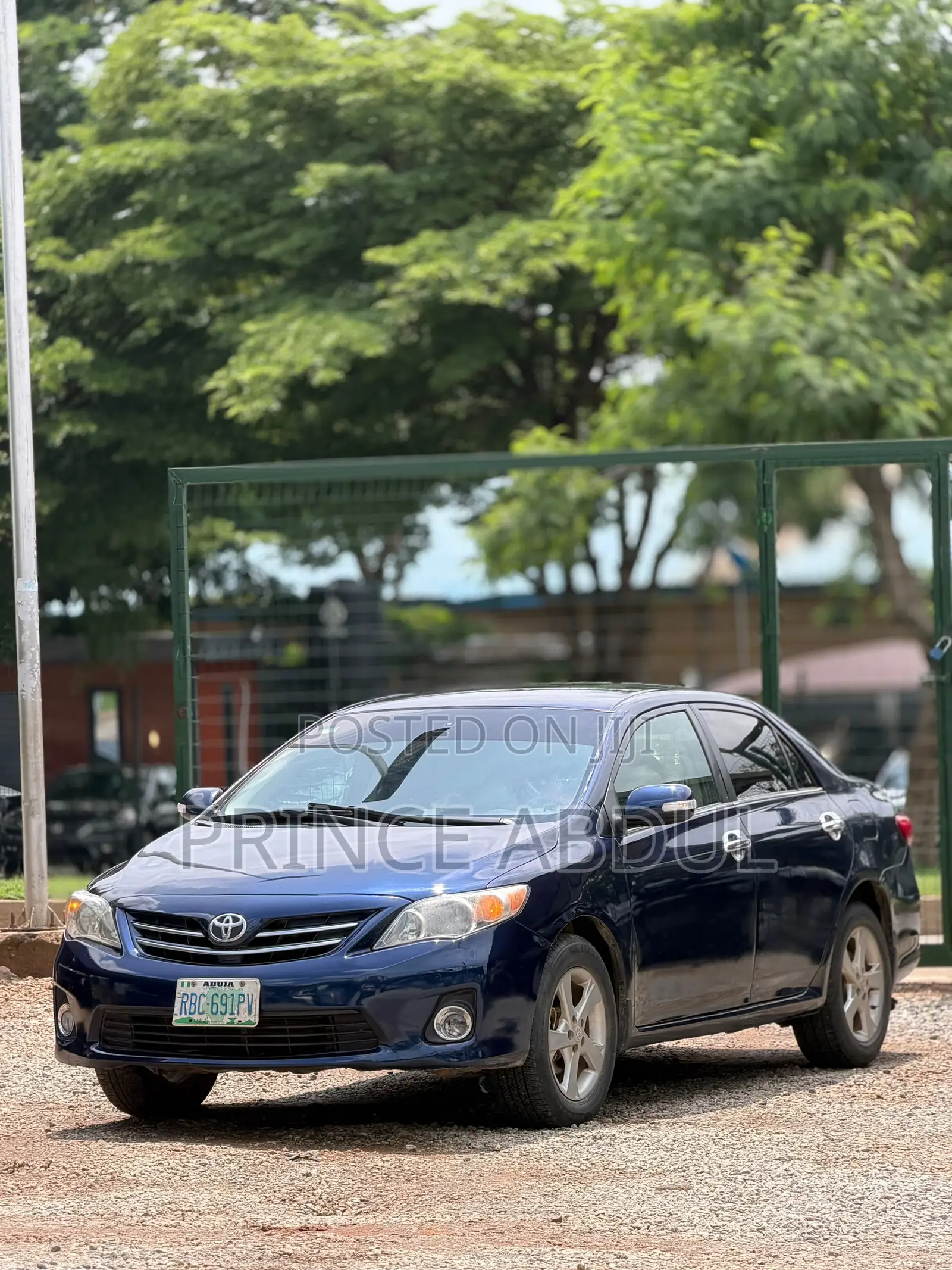 Toyota Corolla 2013 Blue