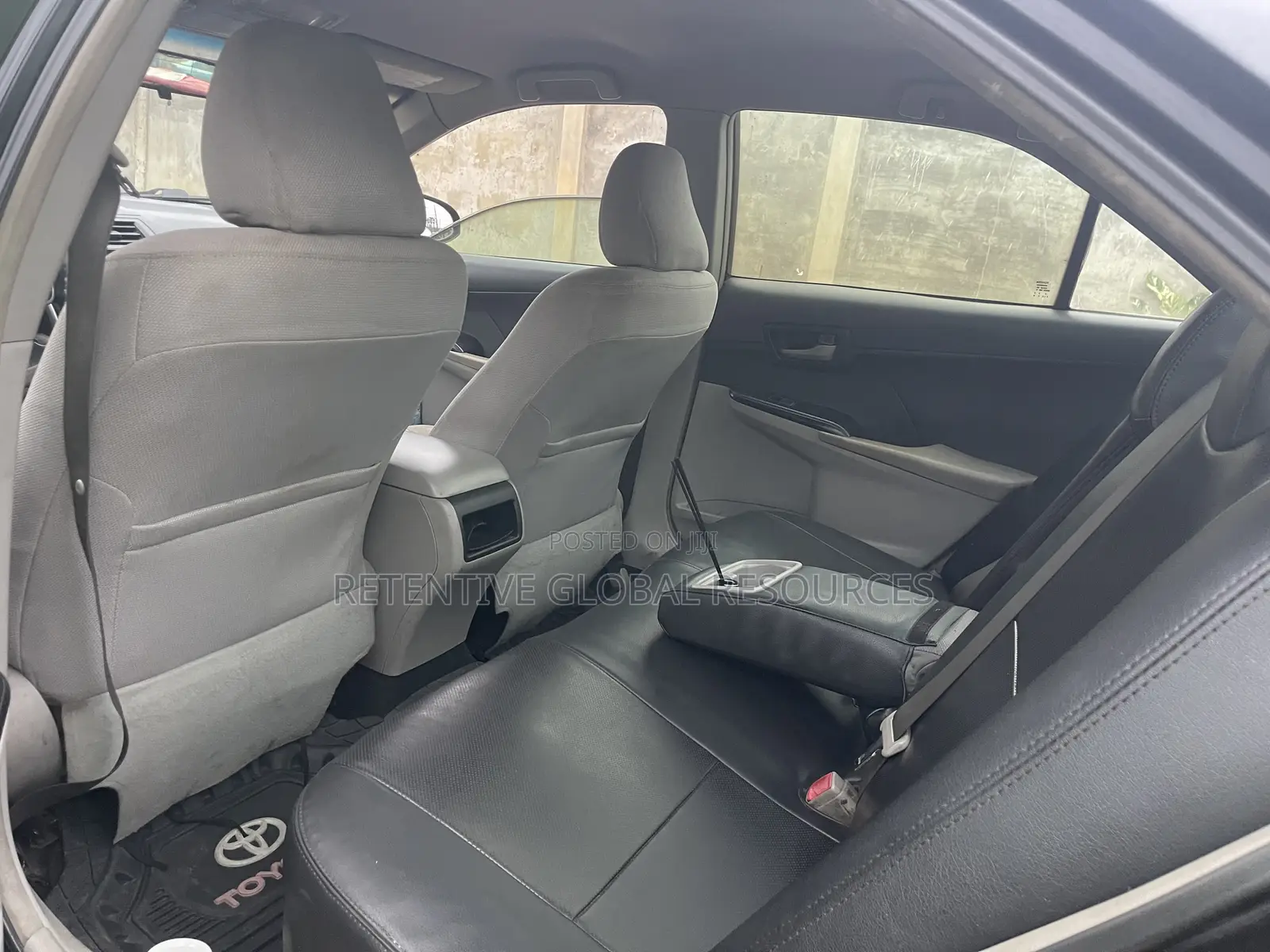 Toyota Camry LE 4dr Sedan (2.5L 4cyl 6A) 2013 Black