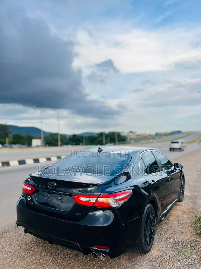 Toyota Camry 2019 Black
