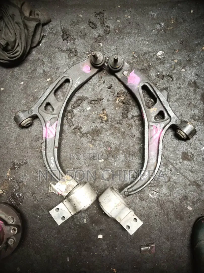 Ford Explorer 2015 Lower Arm
