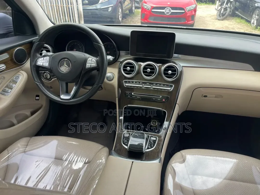 Mercedes-Benz GLC-Class 2016 Silver