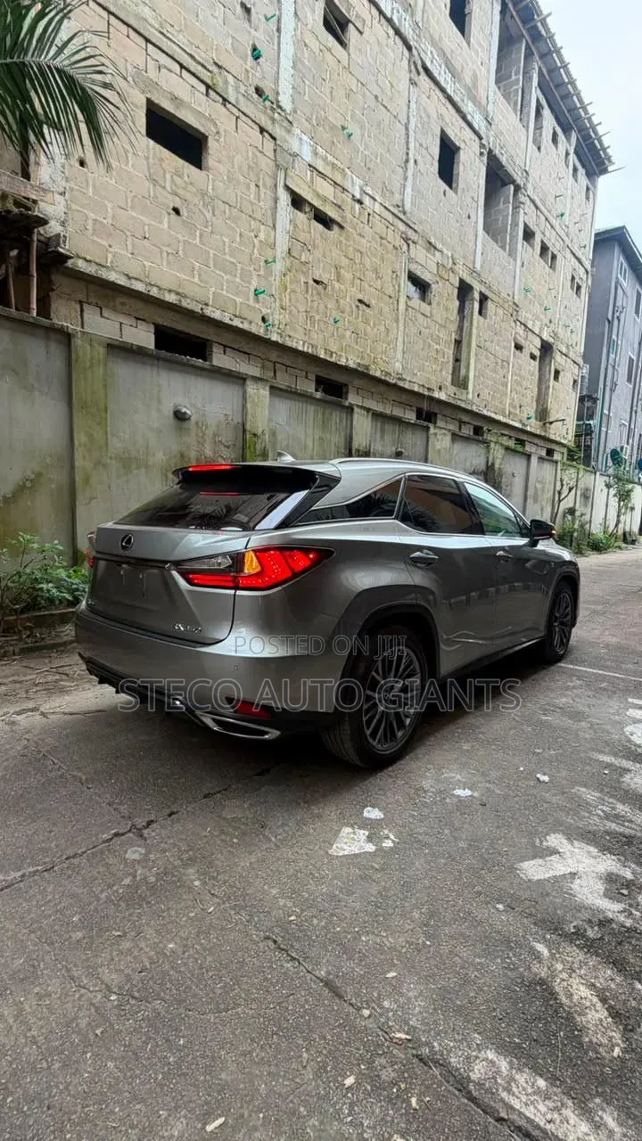 Lexus RX 2021 Gray