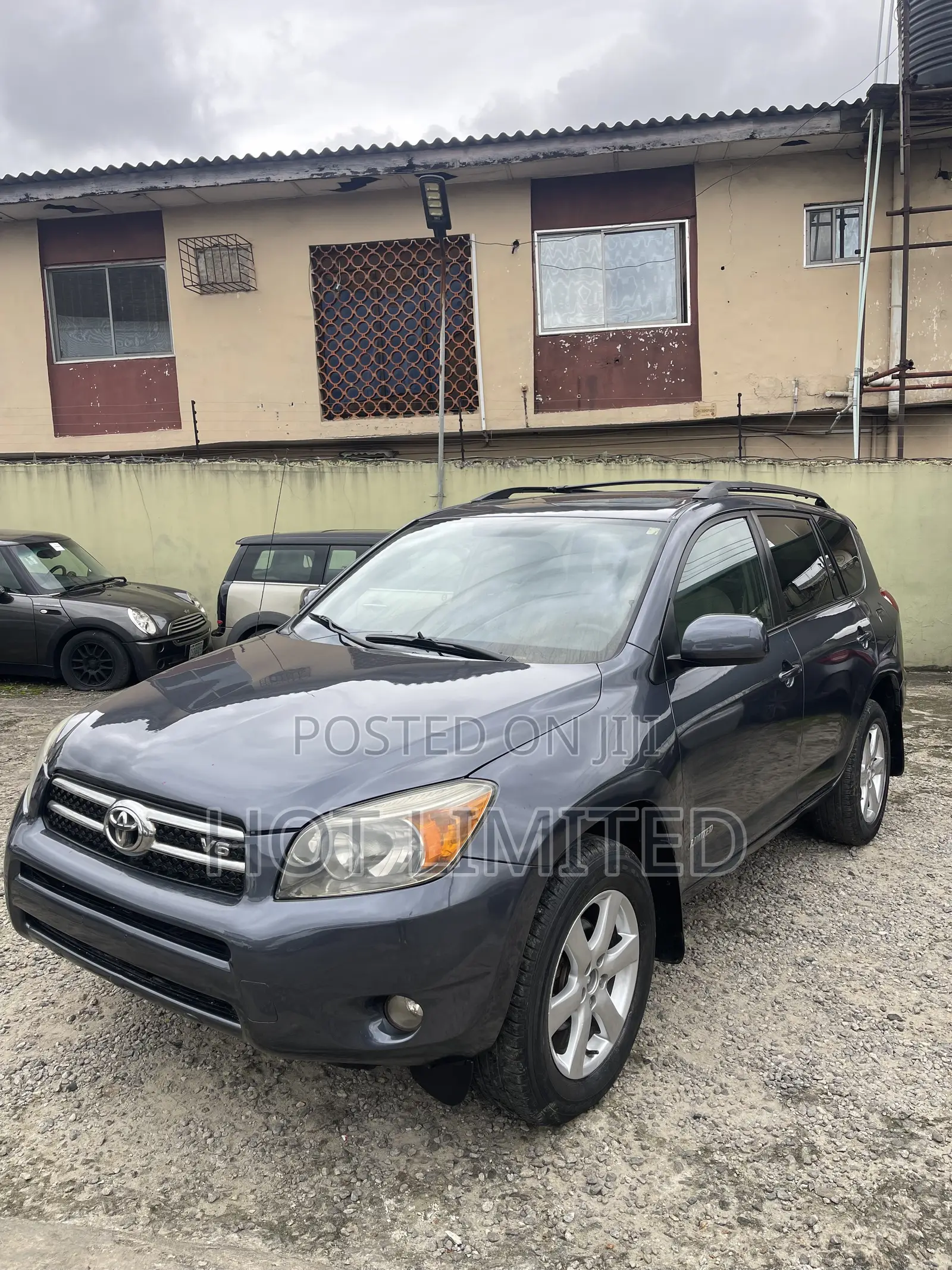 Toyota RAV4 Limited 2008 Gray