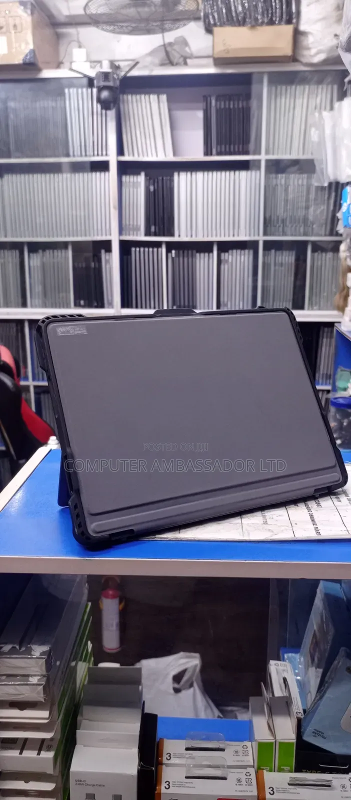 Laptop Dell Latitude 7200 2-in-1 16GB Intel Core i7 SSD 256GB