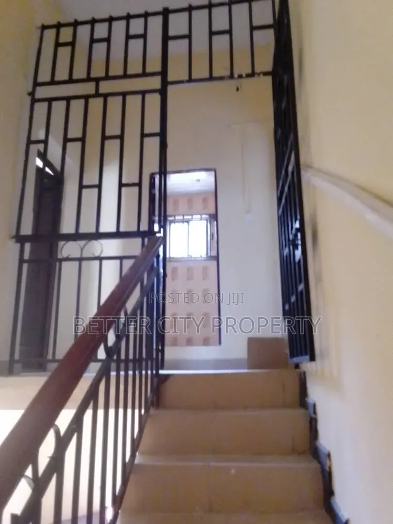3bdrm Apartment in Gra Phase 2 for rent