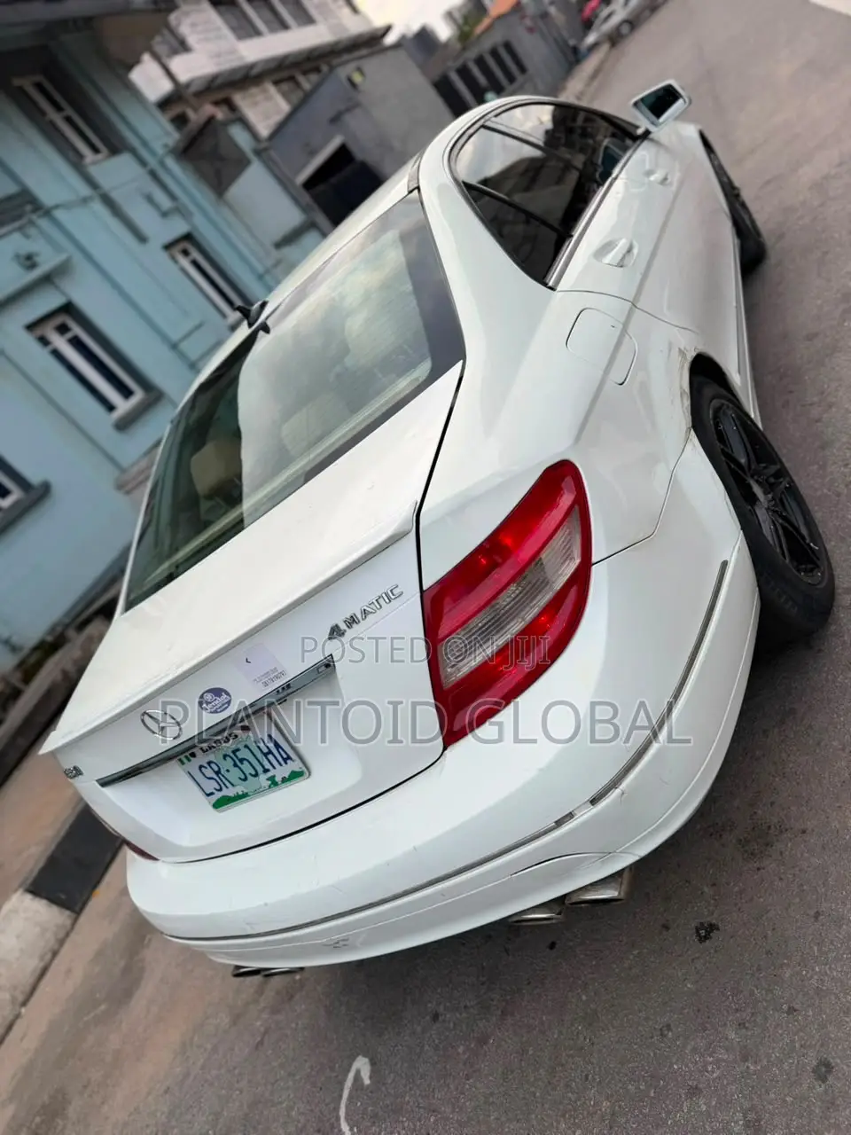 Mercedes-Benz C300 2010 White