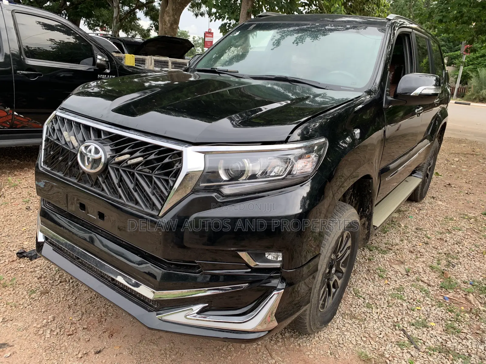 Toyota Land Cruiser Prado 2016 Black