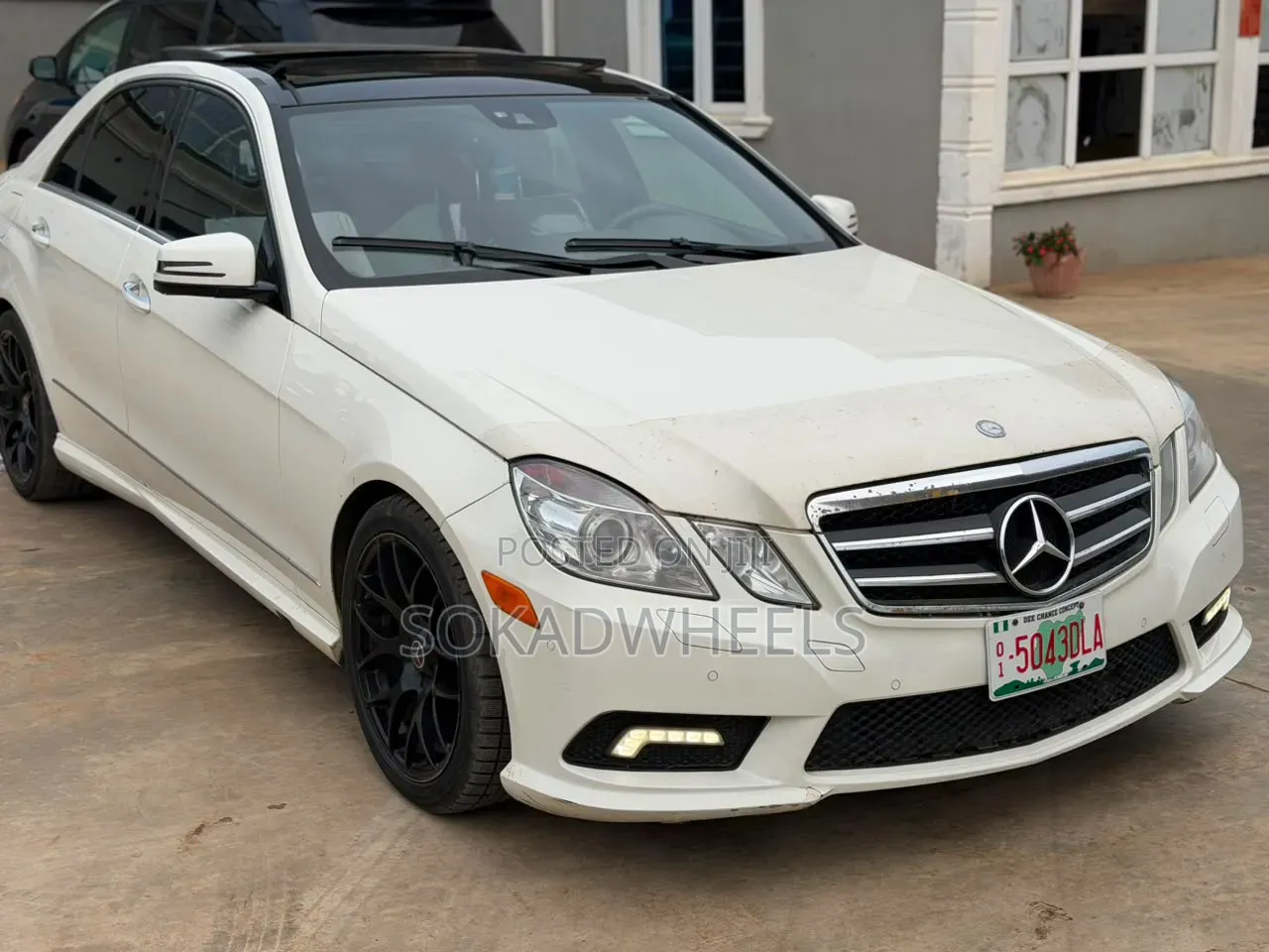 Mercedes-Benz E350 2011 White