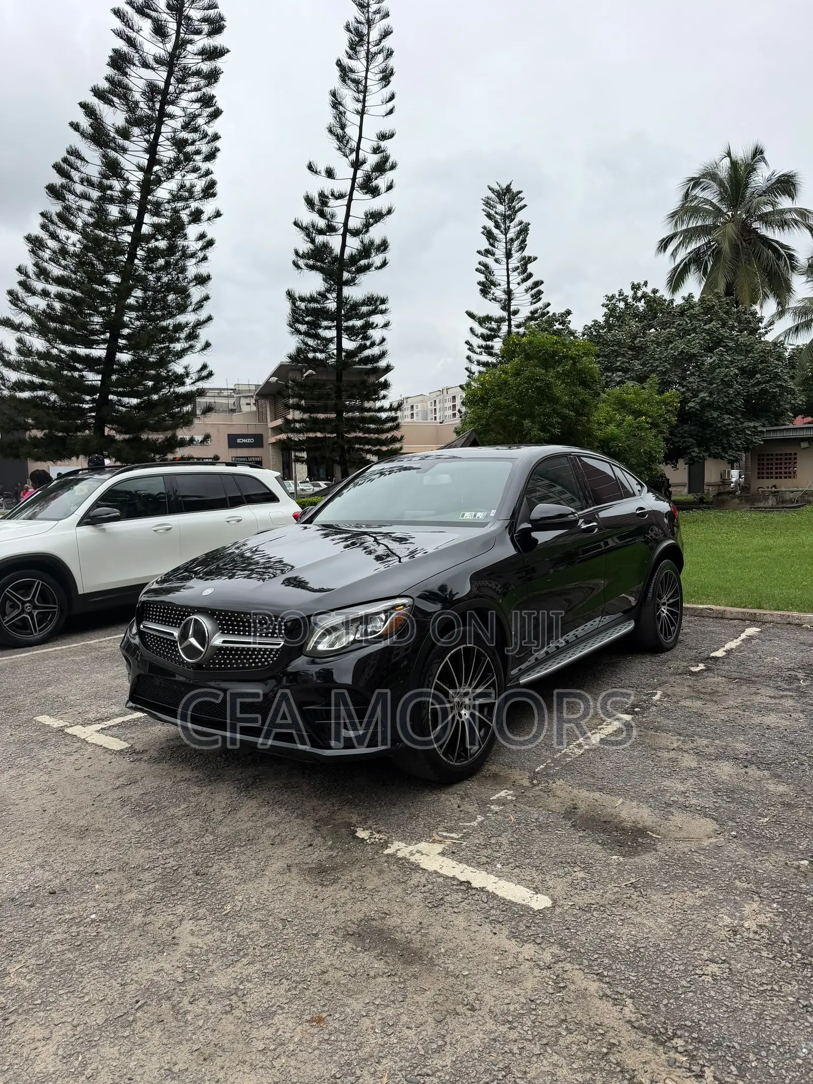 Mercedes-Benz GLC-Class 2017 Black