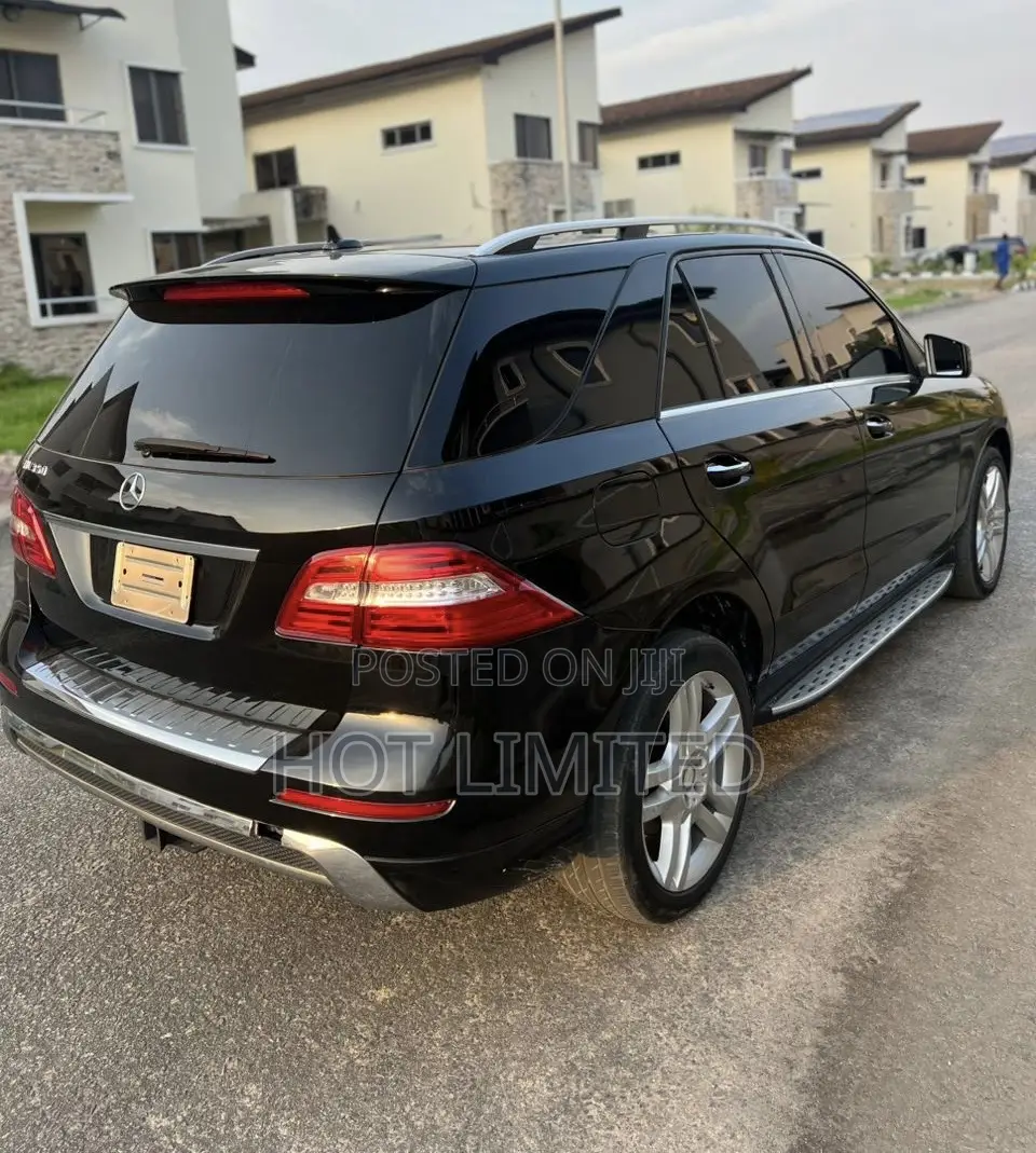 Mercedes-Benz M Class ML350 4MATIC 4dr SUV AWD (3.5L 6cyl 7A) 2014