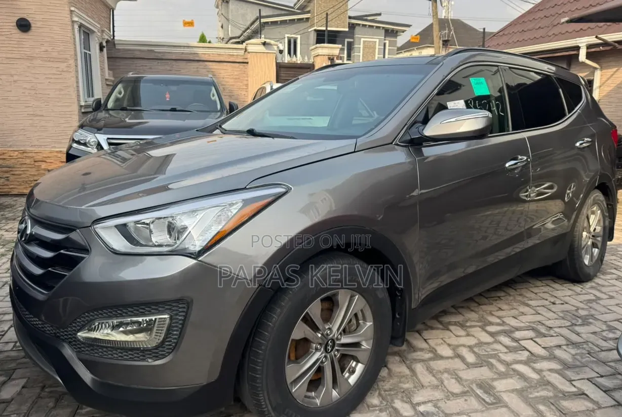 Hyundai Santa Fe Limited AWD 2017 Gray