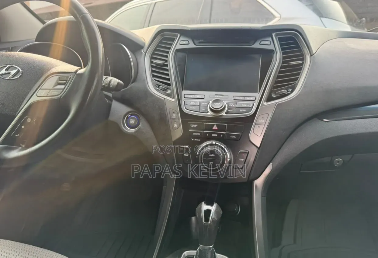 Hyundai Santa Fe Limited AWD 2017 Gray