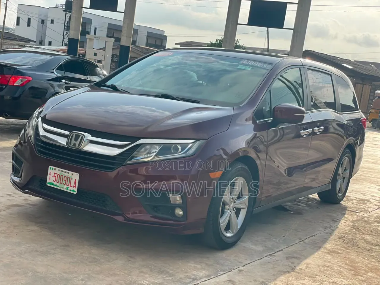 Honda Odyssey 2.4 G 2WD (8 seater) 2018 Burgundy