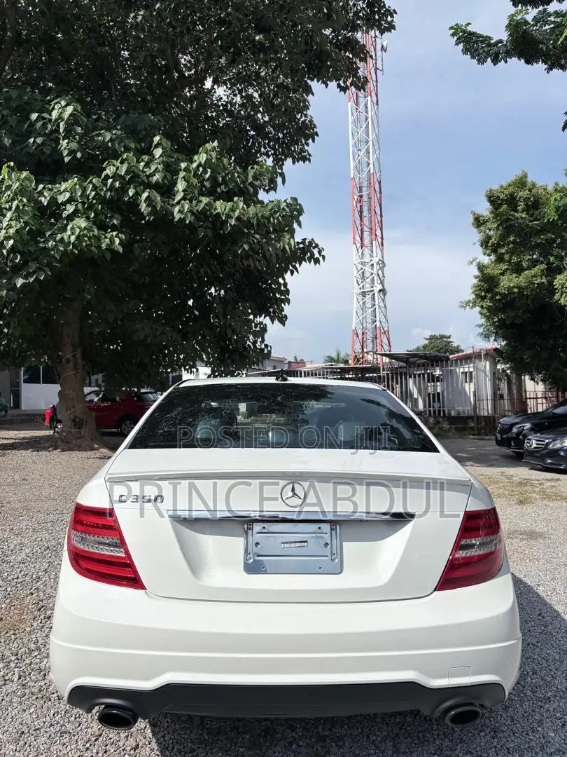 Mercedes-Benz C300 2012 White