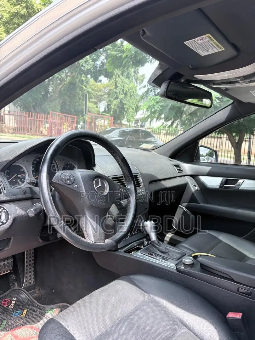 Mercedes-Benz C300 2008 Silver